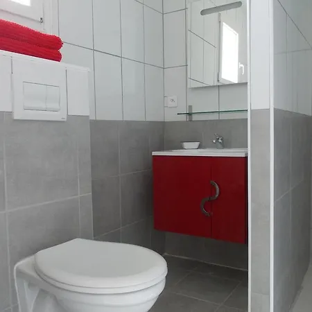 D'hotes La Vandolive Bed & Breakfast *